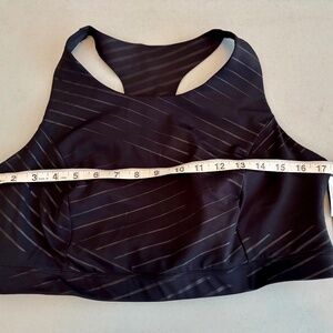 NWT Gap high impact sports bra XL in Black